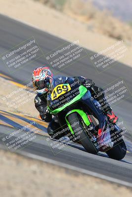 media/Dec-18-2022-SoCal Trackdays (Sun) [[8099a50955]]/Turn 10 (140pm)/